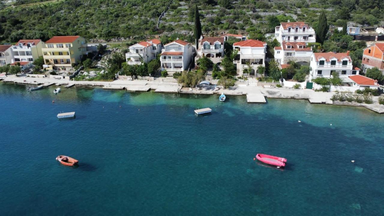 Sunset Beachfront Residence Rogoznica  Exterior photo
